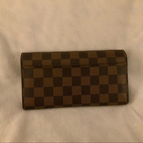 AUTHENTIC Louis Vuitton Sarah Wallet - Picture 6 of 12